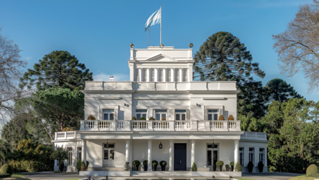 Ameaça de bomba foi registrada na residência oficial de Javier Milei