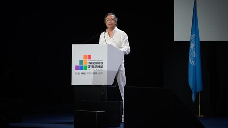 Petro critica inércia do FMI: 'principal sócio se diverte' com bombas e genocídio