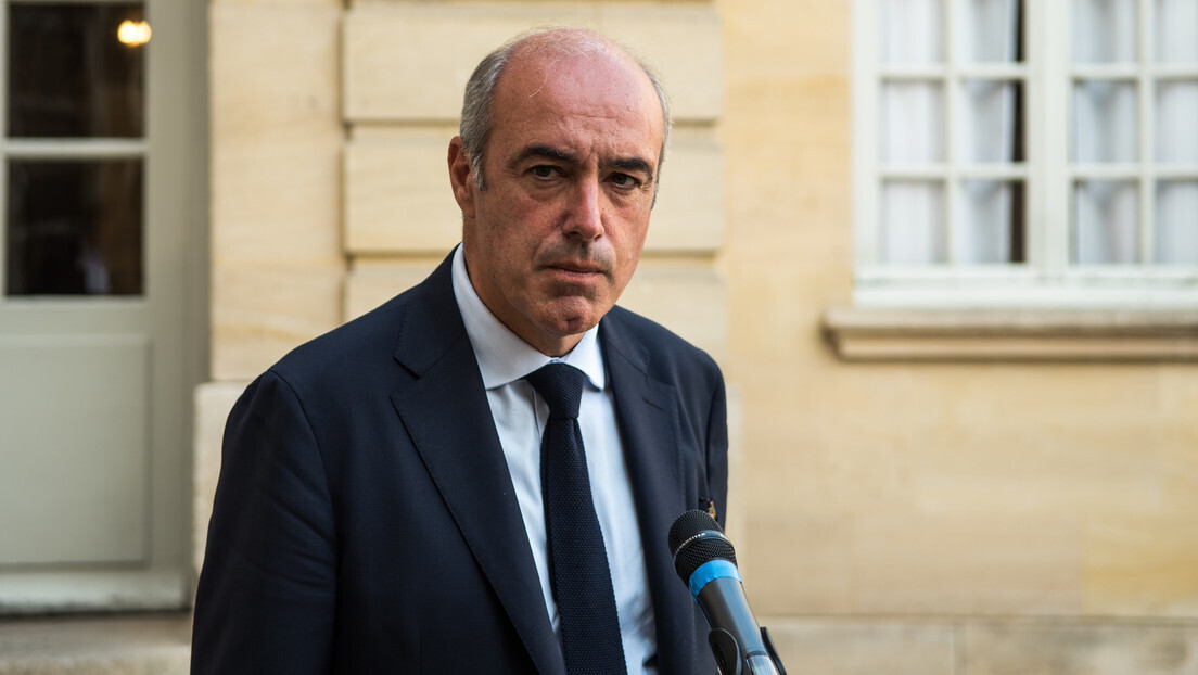 Saiba mais sobre o caso do crítico de Macron que foi encontrado morto na França