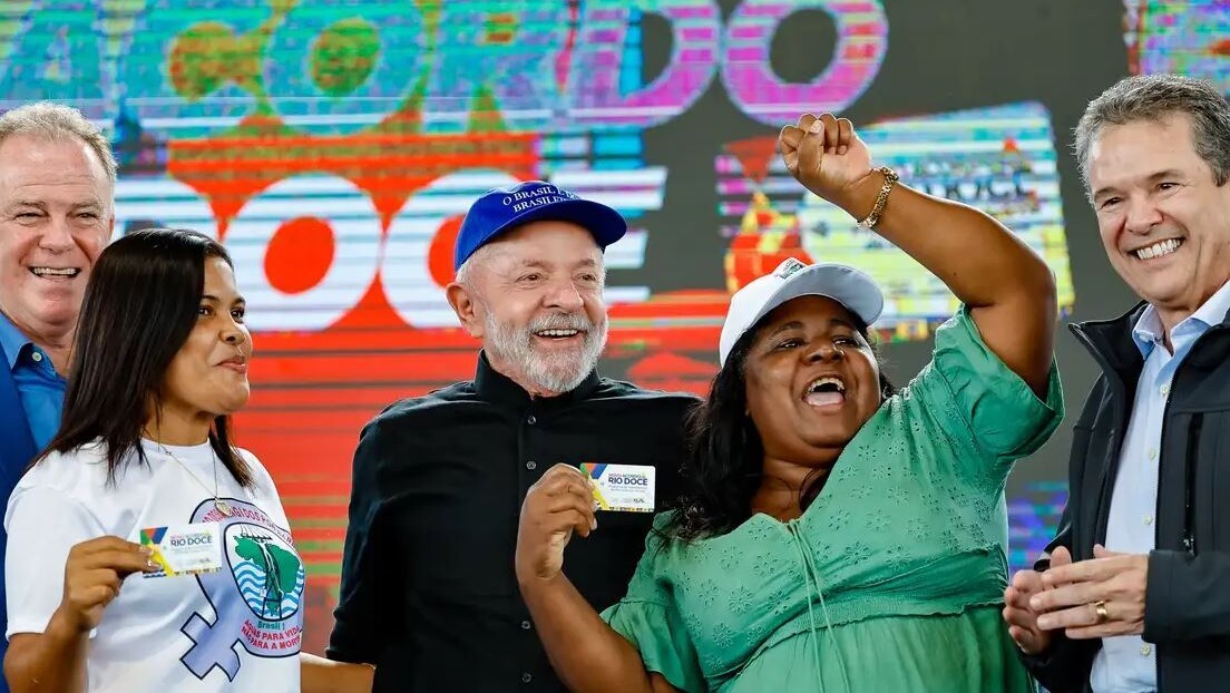 Lula anuncia R$ 3,7 bilhões para agricultores e pescadores afetados por tragédia em Mariana