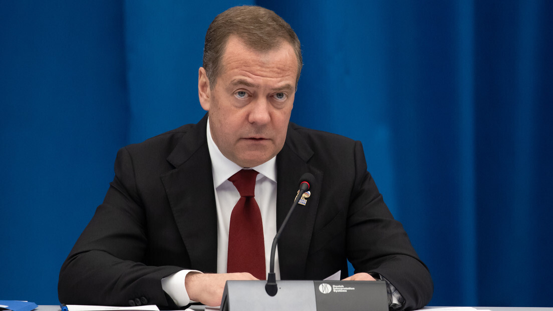 Medvedev: 'A Rússia não se importou com o ultimato teatral de Trump ao Kremlin'