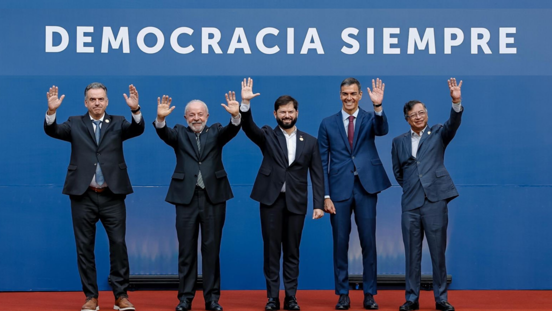 Lula defende pacto do Sul Global contra ofensiva antidemocrática e poder dos super-ricos