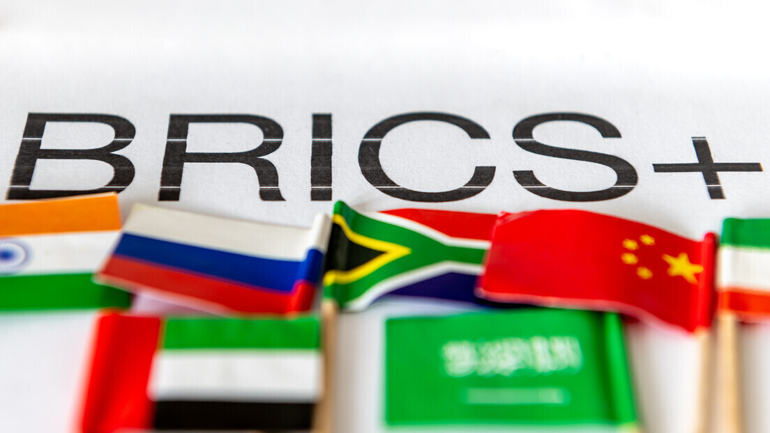Entenda as diferenças entre o Banco dos BRICS e o FMI e como isso afeta os países