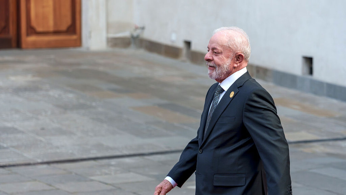 Após sanções de Trump, Lula exalta soberania: 'aparece em primeiro lugar em nossa Constituição'