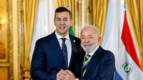 Em reunião produtiva, Lula e Peña discutem escândalo de espionagem e retomam negociações do Anexo C