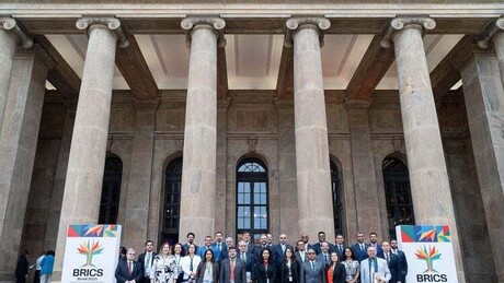 No Conselho do BRICS, vereadora do MST defende engajamento global de movimentos sociais