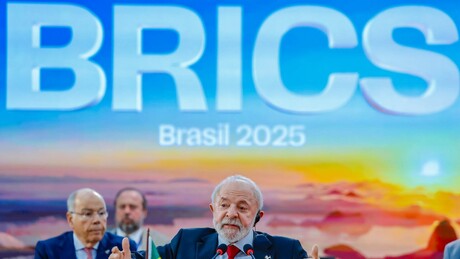 FMI e Banco Mundial são um 'Plano Marshall às avessas', denuncia Lula