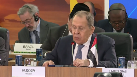 Lavrov critica uso do dólar como arma e vê ascensão do BRICS como resposta global