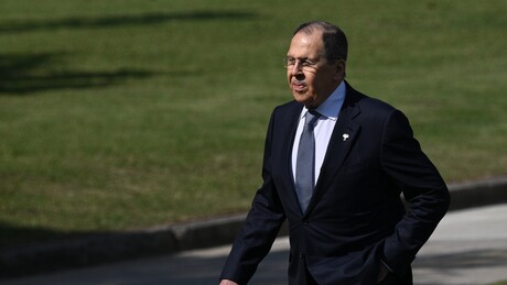 Repasses ocidentais à Ucrânia dobram valor destinado a toda a África, aponta Rússia no BRICS