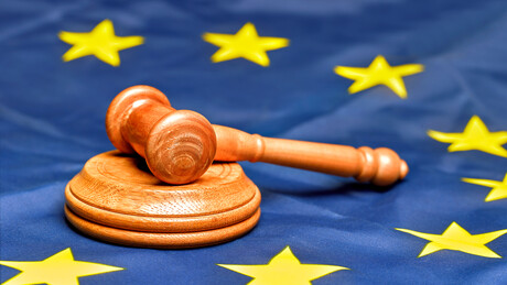 UE ameaça com 'as sanções mais severas' contra a Rússia em três anos