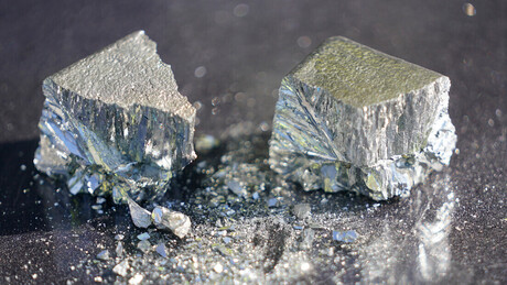 Empresas americanas driblam sanções com rotas secretas para obter minerais 'críticos' da China