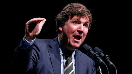 Jornalista desafia ex-premiê de Israel a esclarecer 'ligação' entre Epstein e o governo do país