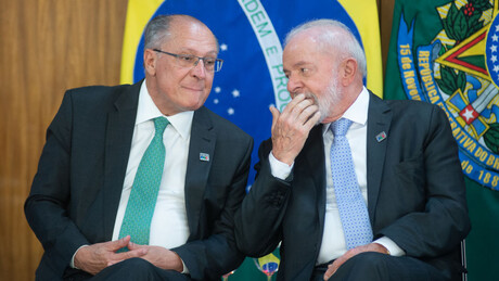 Governo reúne indústria e agro para discutir resposta às tarifas dos EUA