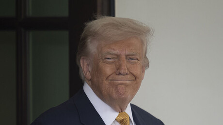 Trump diz que tarifa contra Brasil é mais alta por causa de julgamento de Bolsonaro