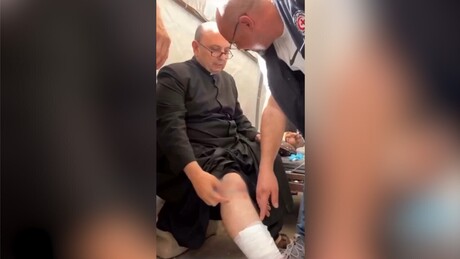 Israel bombardeia a única igreja católica de Gaza