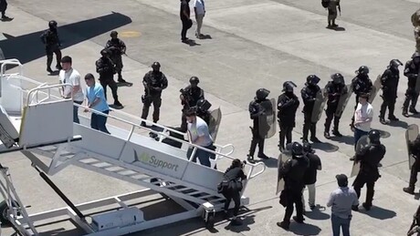 Venezuela confirma retorno de 252 migrantes detidos em El Salvador