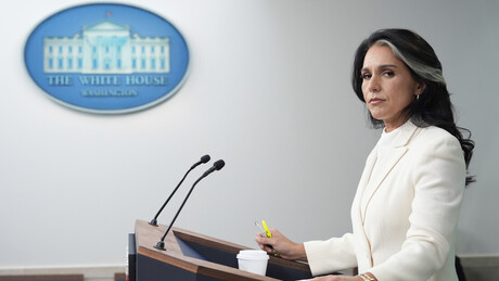 Chefe de inteligência dos EUA qualifica ações de Obama de 'golpe de vários anos e conspiração traiçoeira'