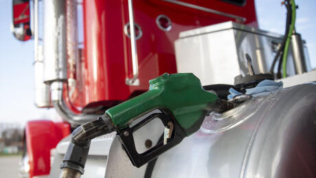 Proibição do petróleo russo pela UE provoca disparada global nos preços