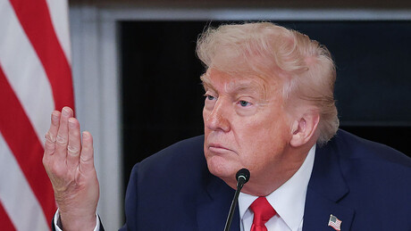 Tarifaço de Trump ao Brasil pode prejudicar 'interesses mais amplos na região', alertam senadores dos EUA