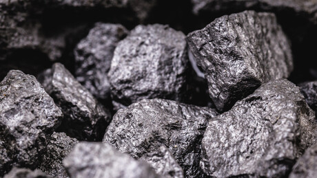 EUA cogitam suspender tarifaço em troca de minerais críticos do Brasil; Governo analisa com cautela