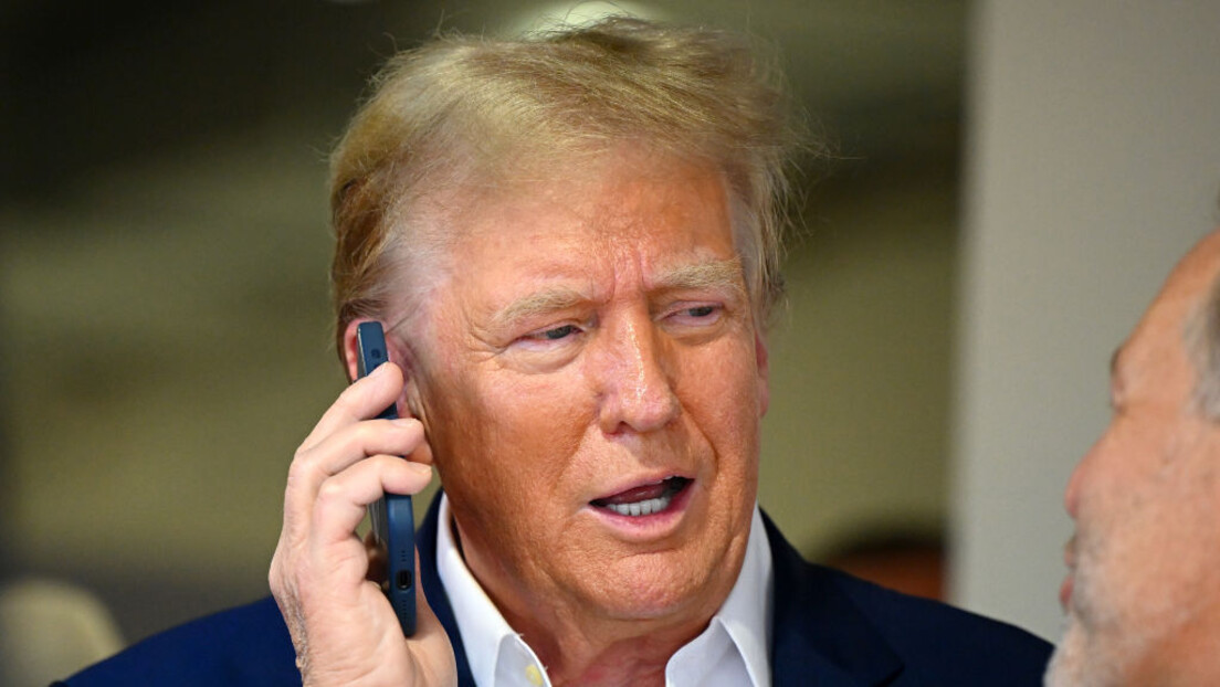 Trump realiza longo telefonema com Zelensky e líderes da OTAN após encontro com Putin