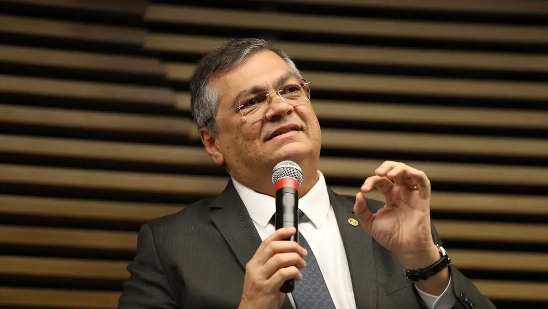 Bancos perdem R$ 41 bi na Bolsa após decisão de Flávio Dino