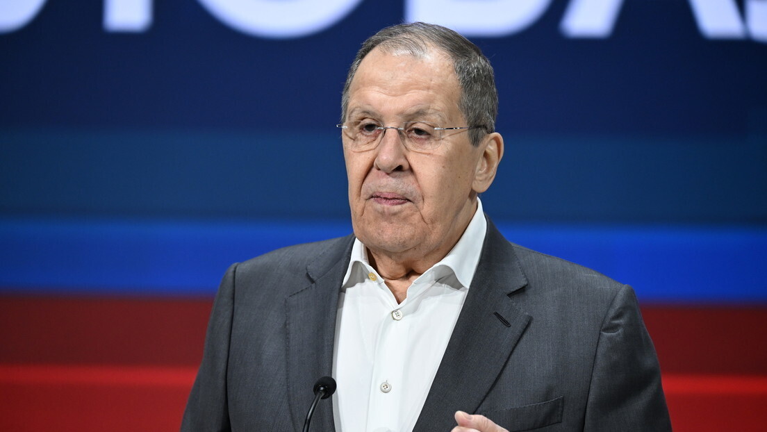 Rússia apoia criação de garantias de segurança para a Ucrânia, diz Lavrov