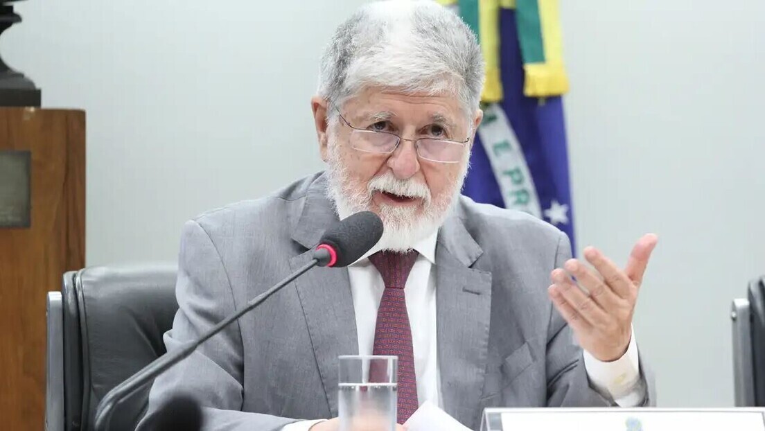 Amorim comenta deslocamento de navios dos EUA perto da Venezuela: 'Vejo com preocupação'