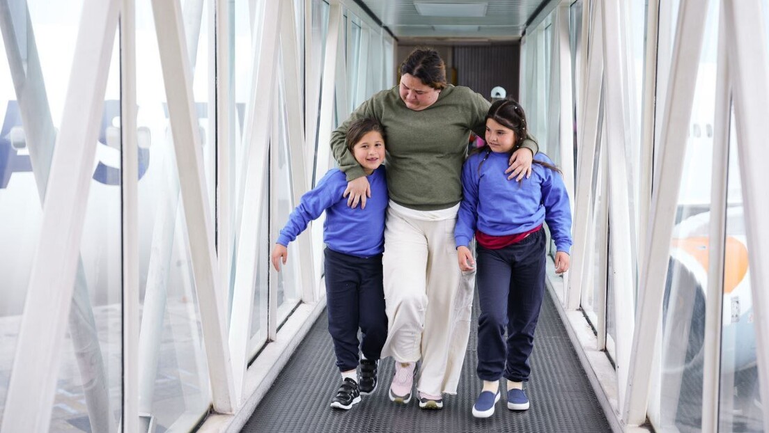 Mais 188 venezuelanos retornam ao país pelo programa de repatriação do governo