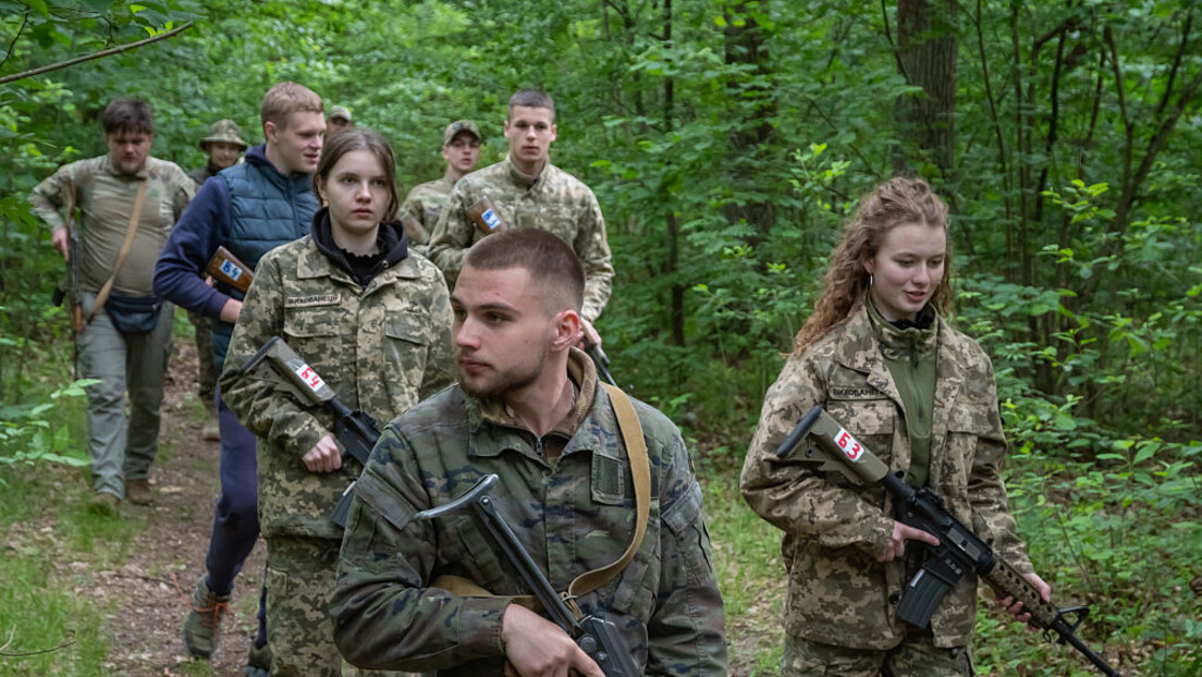 Comandante ucraniano propõe recrutar jovens a partir dos 18 anos e retirar direitos de quem recusar