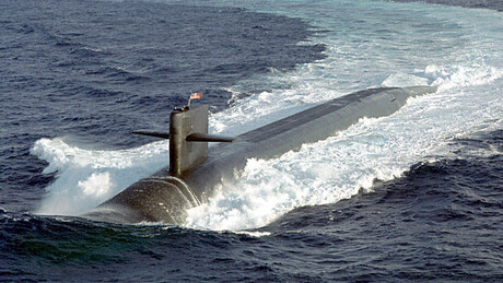 Kremlin comenta anúncio de Trump sobre mobilização de submarinos nucleares