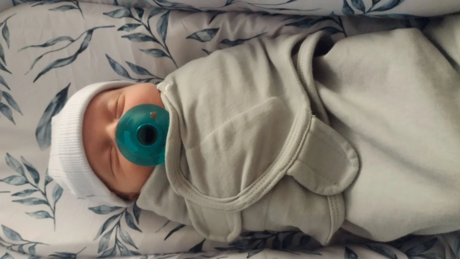 'Bebê mais velho do mundo' nasceu com mais de 30 anos