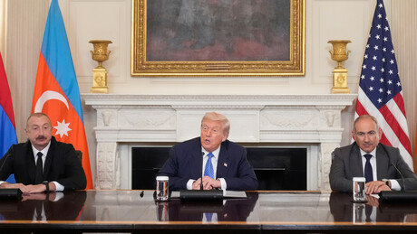 Armênia e Azerbaijão assinam declaração de paz com a mediação de Trump