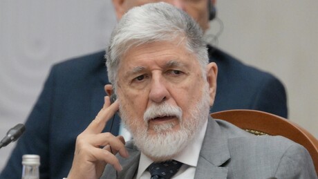 Amorim destaca importância da suspensão do envio de armas para alcançar paz na Ucrânia