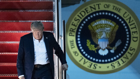 Axios: Trump quer se encontrar com Putin e Zelensky na próxima semana