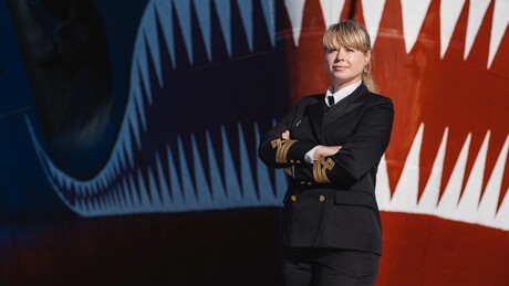 Russa é a primeira mulher na historia a comandar um quebra-gelo nuclear