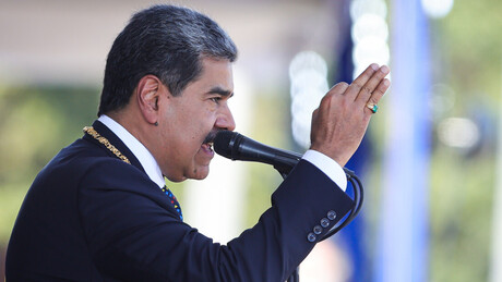 'Nunca mais a bota de nenhum império manchará este solo': Maduro inicia campanha de alistamento