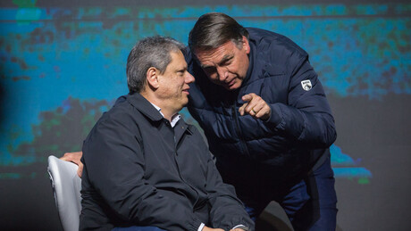 Tarcísio promete indulto a Bolsonaro caso eleito presidente: 'primeiro ato'