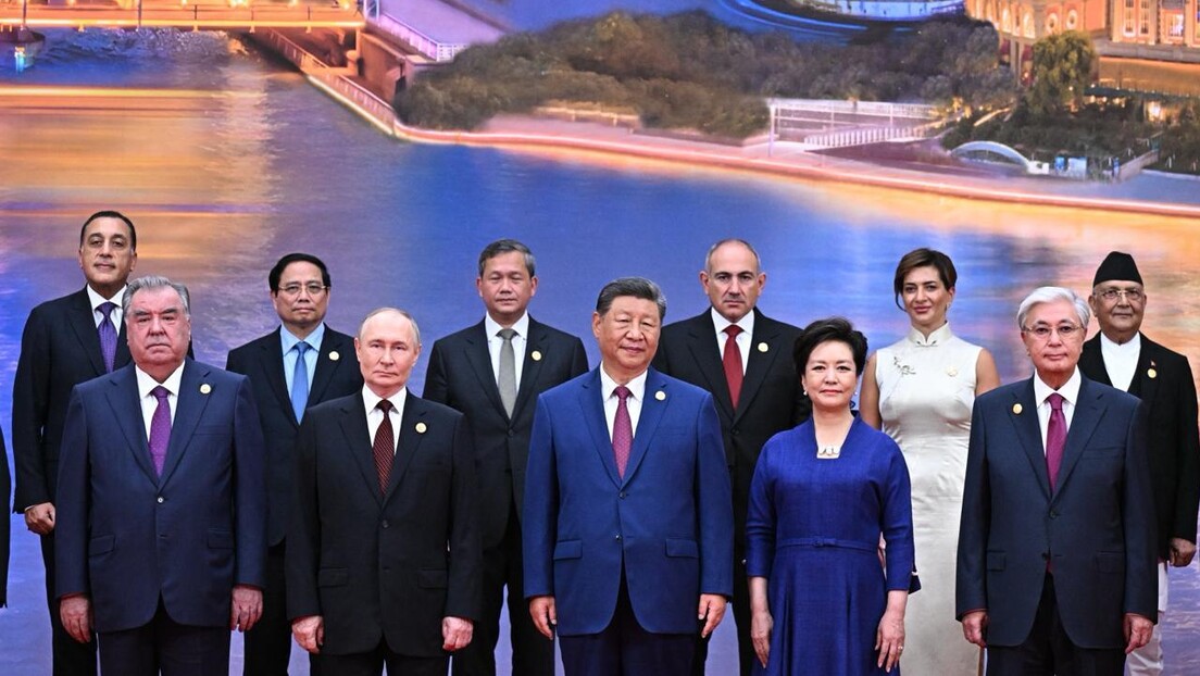 Começa a reunião do Conselho de Chefes de Estado da OCX