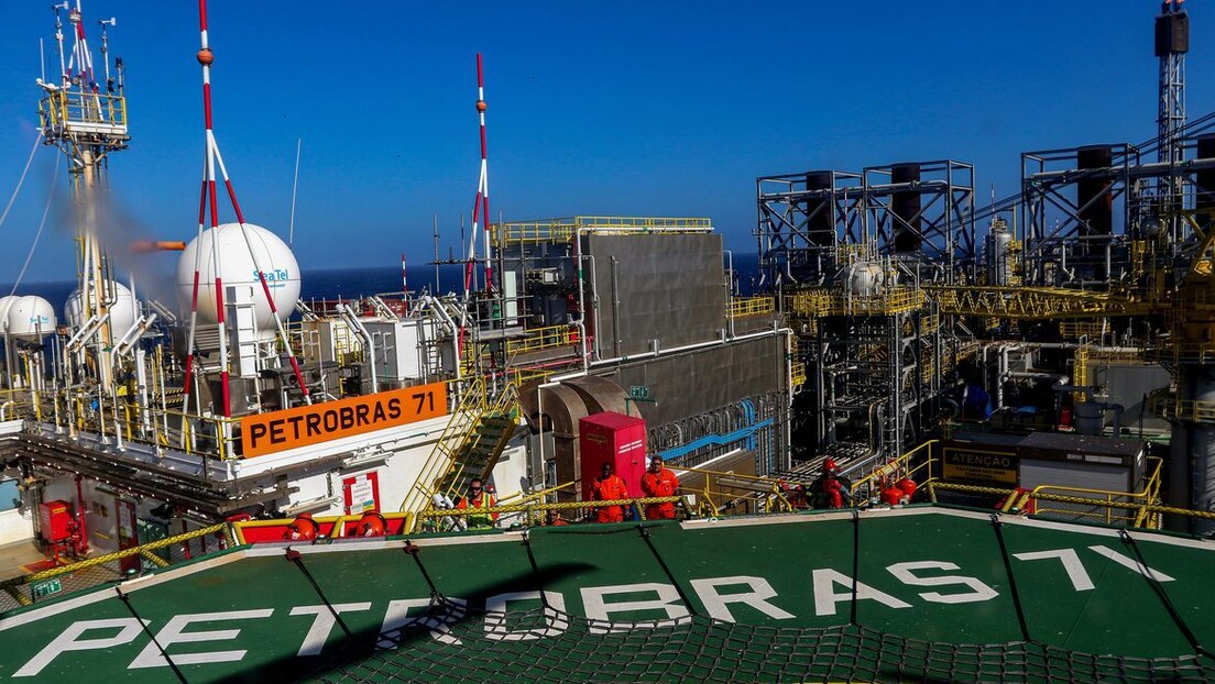 Brasil alcança pela primeira vez a marca de 5 milhões de barris de petróleo e gás produzidos diariamente