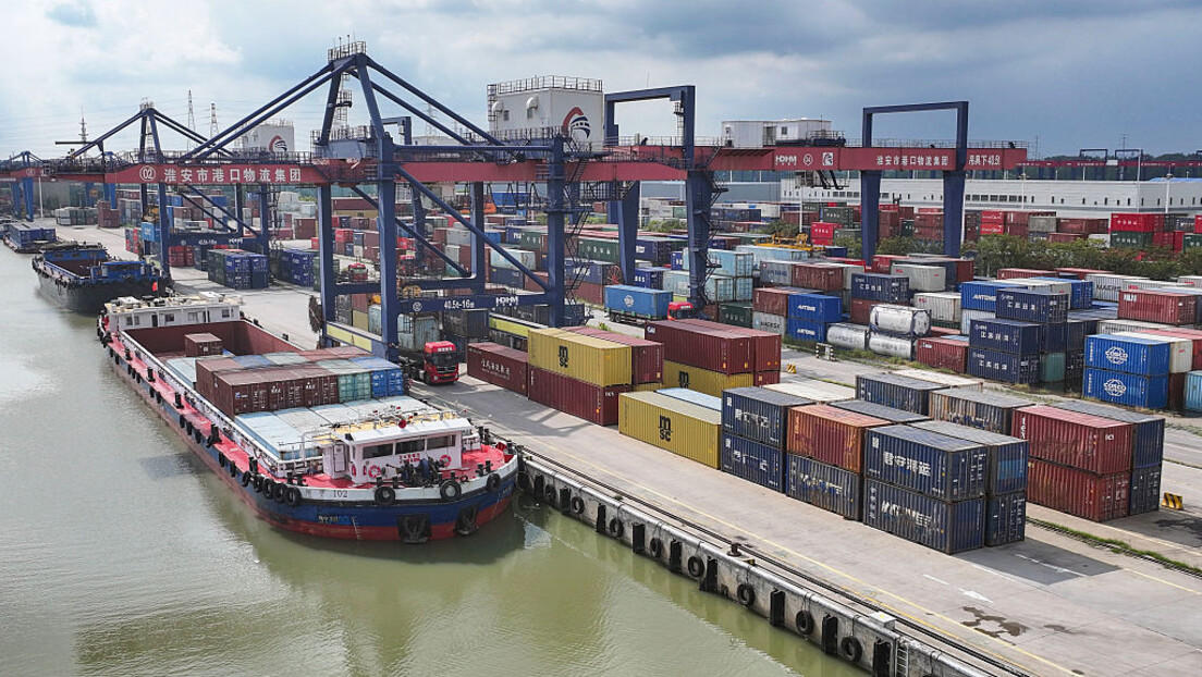 Em meio ao tarifaço, exportações brasileiras para a China crescem 29,9% no último mês