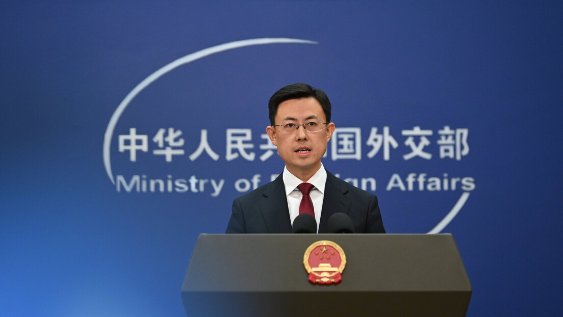 China reafirma parceria com Rússia para construção de sistema de governança mais justo