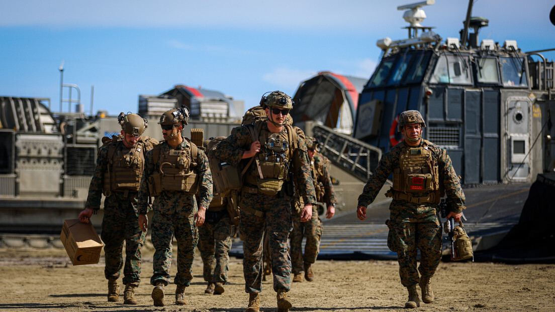 Exercício militar anfíbio dos EUA é registrado em Porto Rico em meio a tensões no Caribe