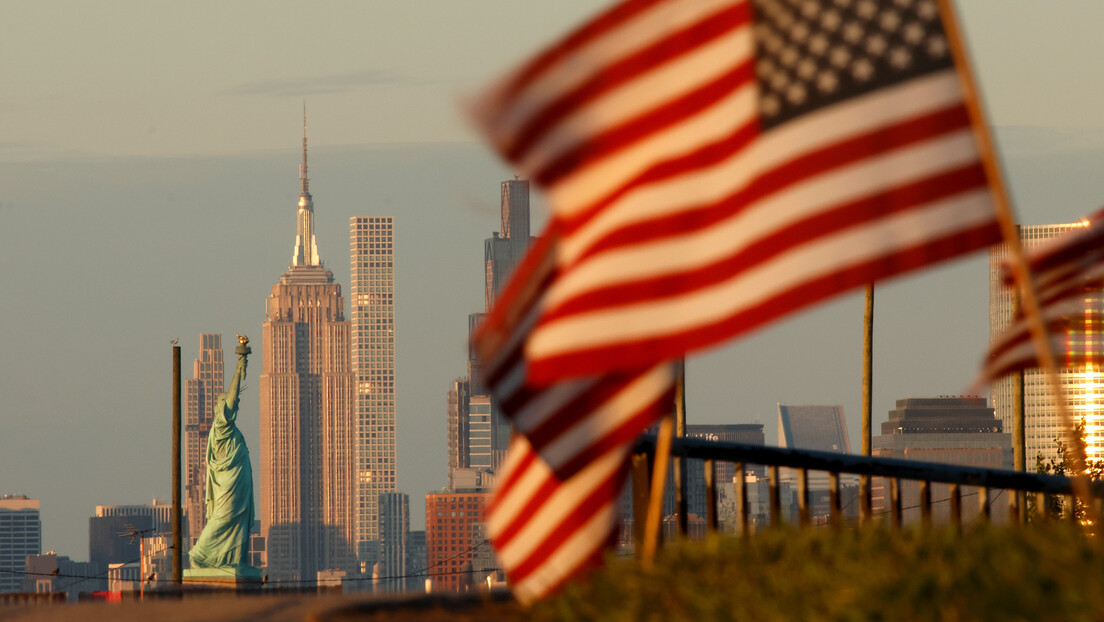 O 'sonho americano' é apenas um instrumento de manipulação – instituto chinês