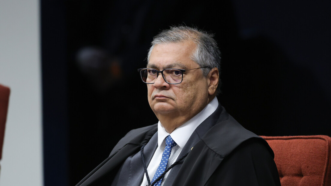 Dino vota pela condenção de Bolsonaro e garante que medidas do governo Trump 'não mudarão resultado'