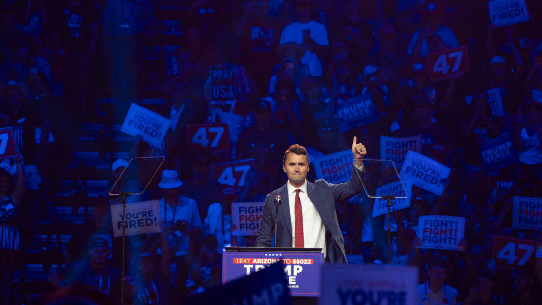 Kremlin comenta assassinato de Charlie Kirk nos EUA: 'sociedade extremamente polarizada'