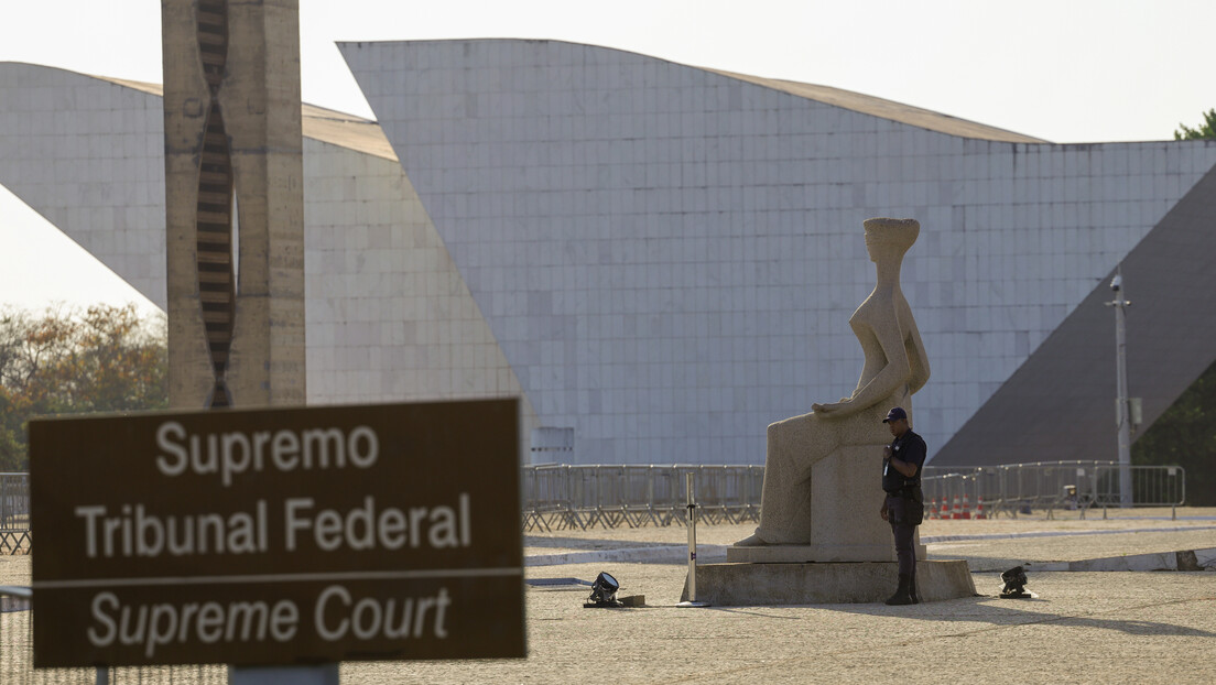 Flávio Dino adverte: ausência de deputado pode levar à perda do mandato
