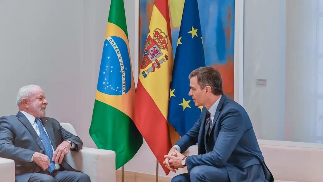 Lula e Pedro Sánchez conversam por telefone sobre CELAC-UE e crise na Palestina