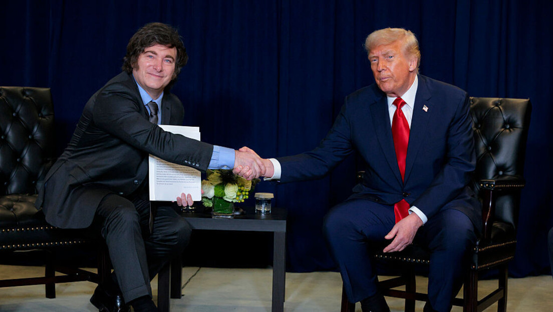 Donald Trump declara apoio à reeleição de Javier Milei e promete 'ajudá-lo' economicamente