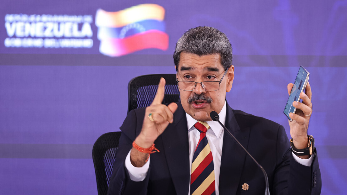 'Se incomodam com a verdade': Venezuela comenta o banimento do canal de Maduro no YouTube